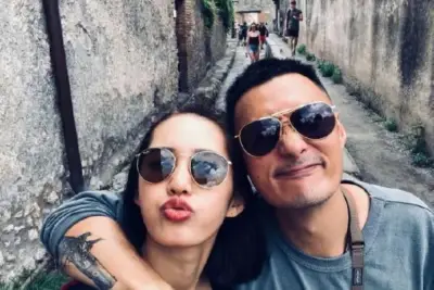 Bintang Hong Kong Shawn Yue dan Model Taiwan Sarah Wang Bercerai Selepas Lapan Tahun