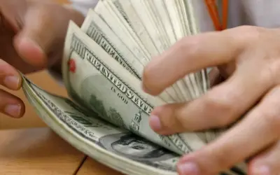 Dolar Capai Paras Tertinggi Minggu Selepas AS Lancar Serangan ke Atas Iran
