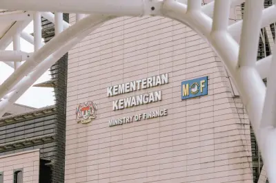 Hutang berkanun persekutuan dijangka kekal bawah 65% KDNK pada 2026