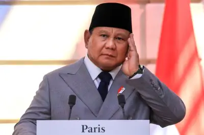 Indonesia potong lebih AS$2 bilion lagi belanjawan makanan percuma