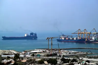 Iran hentikan dua kapal cuba lintasi Selat Hormuz tanpa izin