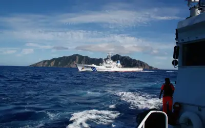 Jepun halau dua kapal China berhampiran pulau dipertikaikan