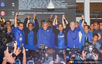 Johor kekal biru: Umno kukuhkan cengkaman di negeri asal