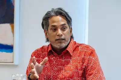 Khairy Jamaluddin mungkin calon BN di Rembau, bakal MB?