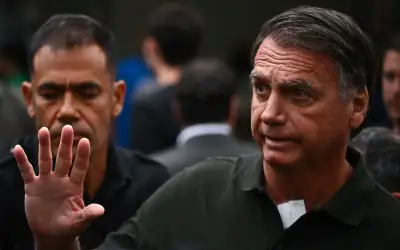 Mahkamah Brazil kekal tahanan rumah untuk bekas presiden Bolsonaro
