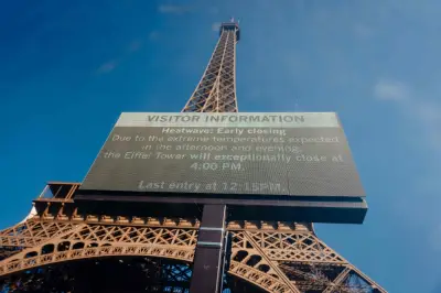 Menara Eiffel dan mercu tanda Paris tutup awal ketika gelombang panas melanda Perancis