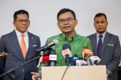 Menteri Ekonomi: Jurang antara Data KDNK dan Realiti Rakyat Perlu Diatasi