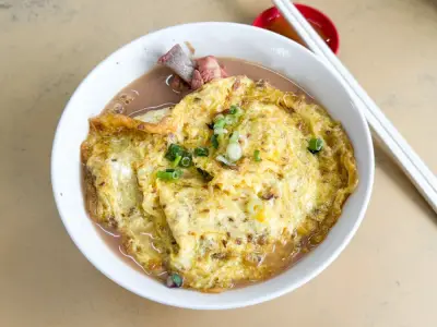 Nikmati 'Pan Mee' Anggur Merah Foochow di Pak Yuu Kopitiam Taman Paramount