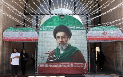 Pemimpin Tertinggi Iran Berikrar Balas Dendam untuk Pembunuhan Ayahnya