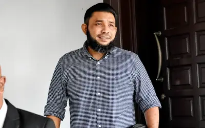 Penulis blog diperintah bela diri atas hantaran palsu 11 MP PKR