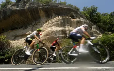 Peringkat ke-9 Tour de France dipendekkan 30km akibat gelombang haba
