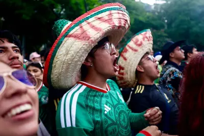Perlawanan Mexico-England di Piala Dunia ditunda sejam akibat ribut