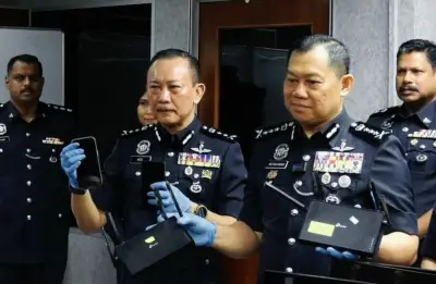 Polis Johor tumpaskan dua sindiket scam di Forest City, 335 ditahan