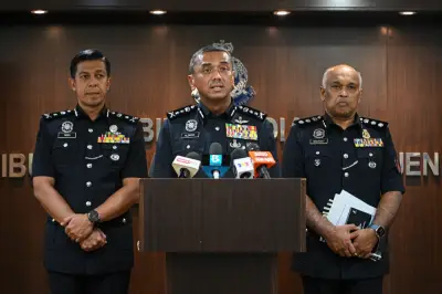 Polis Siasat Ahli Parlimen Jempol Berikutan Ucapan Kempen Didakwa Hasutan
