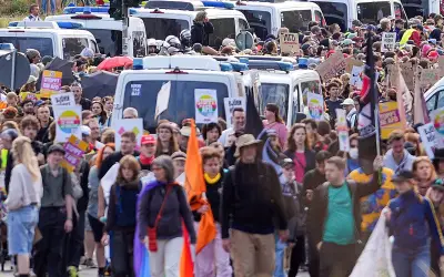 Ribuan rakyat Jerman bantah perhimpunan tahunan parti sayap kanan AfD