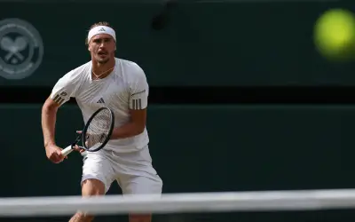 Zverev tamatkan kempen Fery, ke final Wimbledon pertama