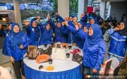 'Alhamdulillah, BN dah 'cross' 40 kerusi', kata Zahid