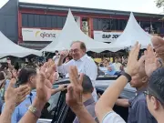 Anwar bersetuju tingkatkan bantuan STR, nafikan ancaman hak Melayu