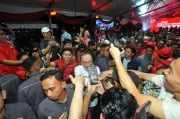 Anwar bidas tohmahan 'alat Cina', bangkit isu UEC dan UTAR di Johor