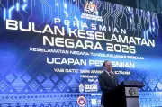 Anwar gesa rakyat Malaysia beralih dari debat kaum, agama demi keselamatan negara