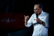Anwar: Kerajaan Pusat Tanggung Hutang Felda Hampir RM1 Bilion Setiap Tahun