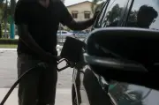 Anwar: Kuota 200 liter BUDI95 mencukupi, guna RON95 purata 100 liter