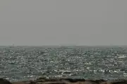 AS lancar serangan baharu ke atas Iran, Tehran tutup Selat Hormuz
