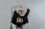 Belia Malaysia Masih Mahu Kahwin dan Anak, Namun Kos Meningkat Melambatkan Rancangan