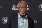 Bintang 'Lethal Weapon' Danny Glover dedah diridap Alzheimer