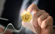 Bitcoin melemah ketika lonjakan harga minyak hidupkan semula kebimbangan inflasi