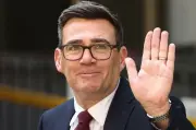 Burnham Perdana Menteri UK Ketujuh dalam Sedekad, Hadapi Cabaran Besar