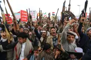 Houthi dakwa serang dua kapal tangki Saudi, eskalasi perang AS-Iran
