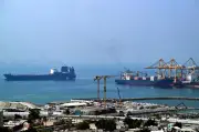 Iran hentikan dua kapal cuba lintasi Selat Hormuz tanpa izin