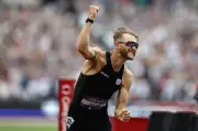 Josh Kerr cipta rekod dunia batu baru di London Diamond League
