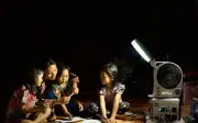 Kampung Thai di Chiang Mai Kini Nikmati Bekalan Elektrik Selepas Bertahun-tahun dalam Gelap