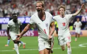 Kane dua gol bawa England ke pusingan 16, atasi Congo 2-1
