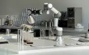 Kedai Korea Selatan beralih kepada robot, layan diri atasi masalah buruh