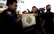 Keluarga Tuntut Mayat Mangsa Kebakaran Pub Bangkok, Kematian Meningkat 30