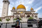 Klang: Naik LRT3, lihat sendiri tiada lagi 'ghetto', kata Datuk Bandar