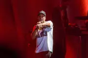 Konsert Jay-Z di Yankee Stadium lambat lebih 4 jam gara-gara pelanggaran keselamatan