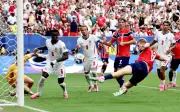 Menonton England Buruk untuk Kesihatan, Kata Pemerhati