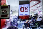OECD gesa Malaysia perkenalkan semula GST, fasa keluar subsidi bahan api
