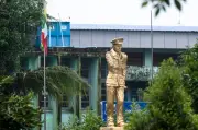 Patung Aung San Senyap-Senyap Diturunkan Rejim Junta Myanmar