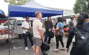 Peniaga di George Town dapat peluang jadi pelakon tambahan bersama Mark Wahlberg