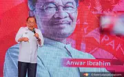 Pertahan minoriti tak lemah hak Melayu, Islam, kata Anwar