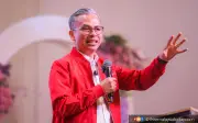 PH nafi 'copy paste' manifesto BN, cadang Onn Hafiz 'tiru' semangat KJ