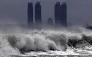 Ratusan penduduk Taiwan berpindah hadapi taufan terbesar dalam dekad