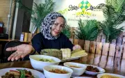 Restoran di Pontian Sajikan Juadah Hari Raya Sepanjang Tahun