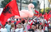 Ribuan Rakyat Albania Berarak Bantah Projek Trump dan Konsert Kanye West