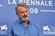 Sam Neill meninggal dunia akibat pneumonia, kata rakan pelakon